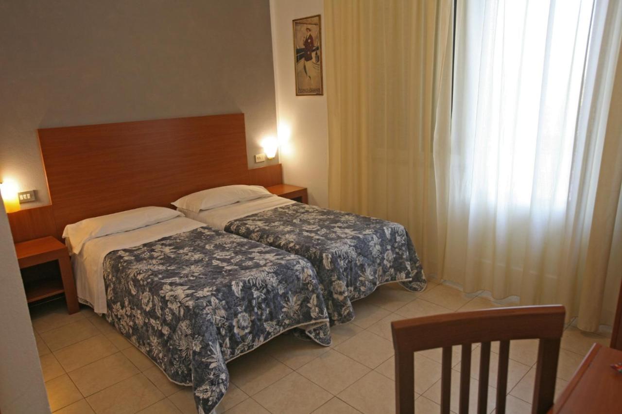 Boni Room And Breakfast Molinella Exterior foto